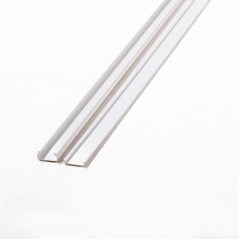 Canaleta PVC 20x10mm  blanca con adhesivo KONEX