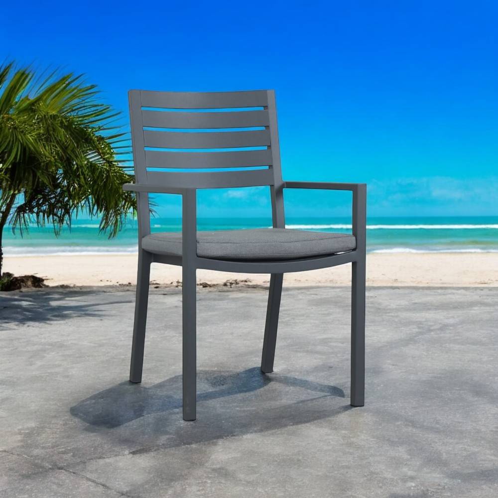 Silla de exterior con brazos Mayfair de aluminio gris