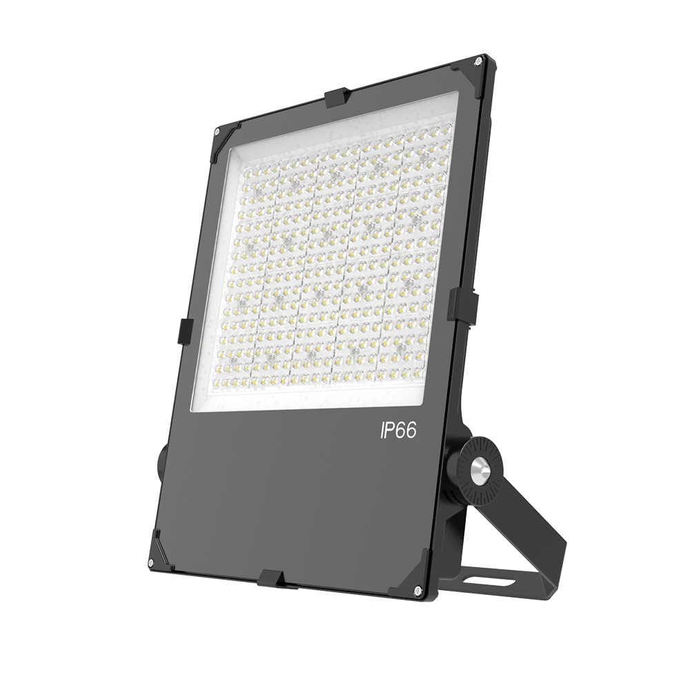 Proyector LED Arena 200W 3CCT IK08 IP65