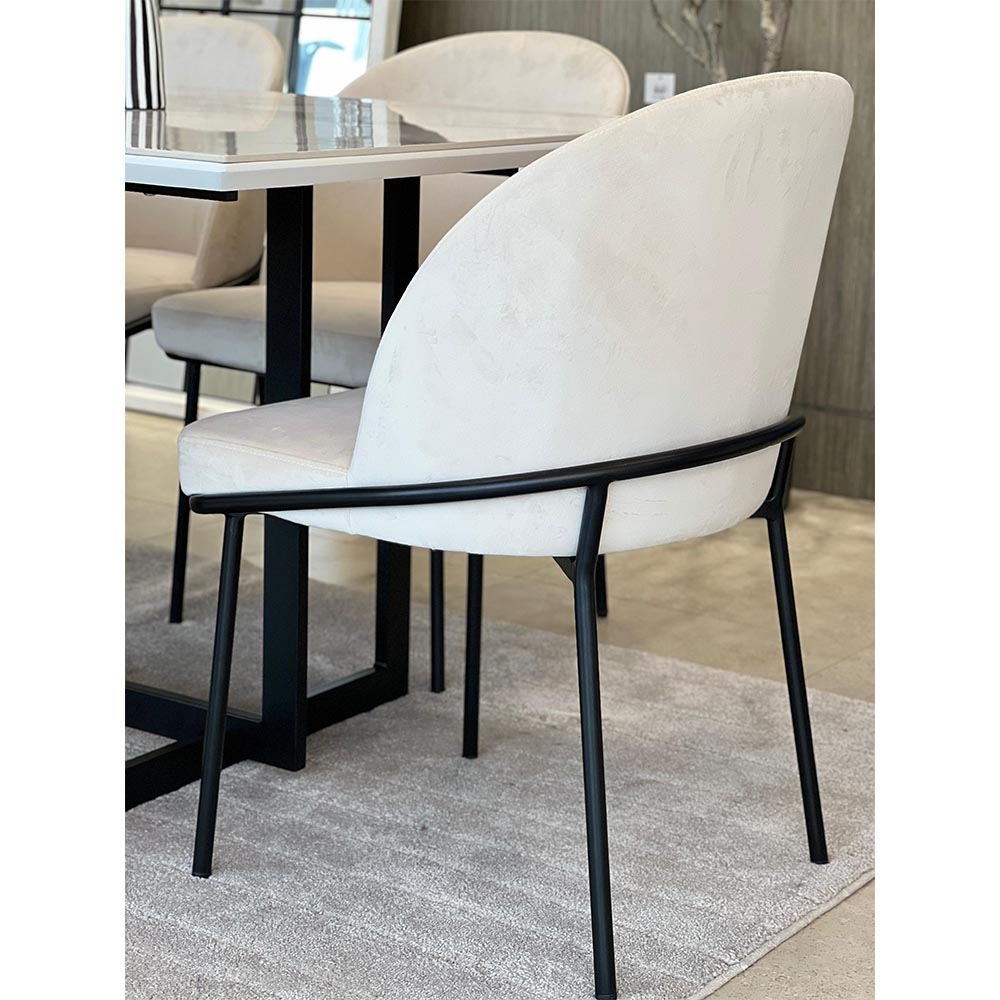 Silla de comedor Aldana de tapiz beige